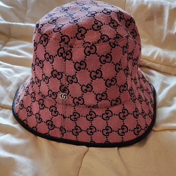 Gucci Pink and Black Logo Bucket Hat Gucci Reversible GG Lamé Bucket Hat - Runway Catalog main image 3
